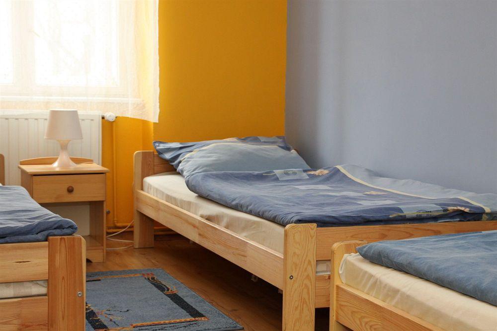 Old Town Luxe Retreat - King Bed - Steps To Main Square Διαμέρισμα Krasków Εξωτερικό φωτογραφία