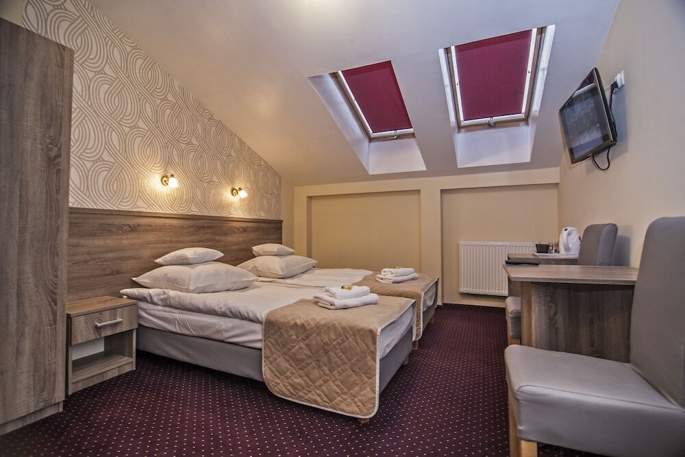 Old Town Luxe Retreat - King Bed - Steps To Main Square Διαμέρισμα Krasków Εξωτερικό φωτογραφία